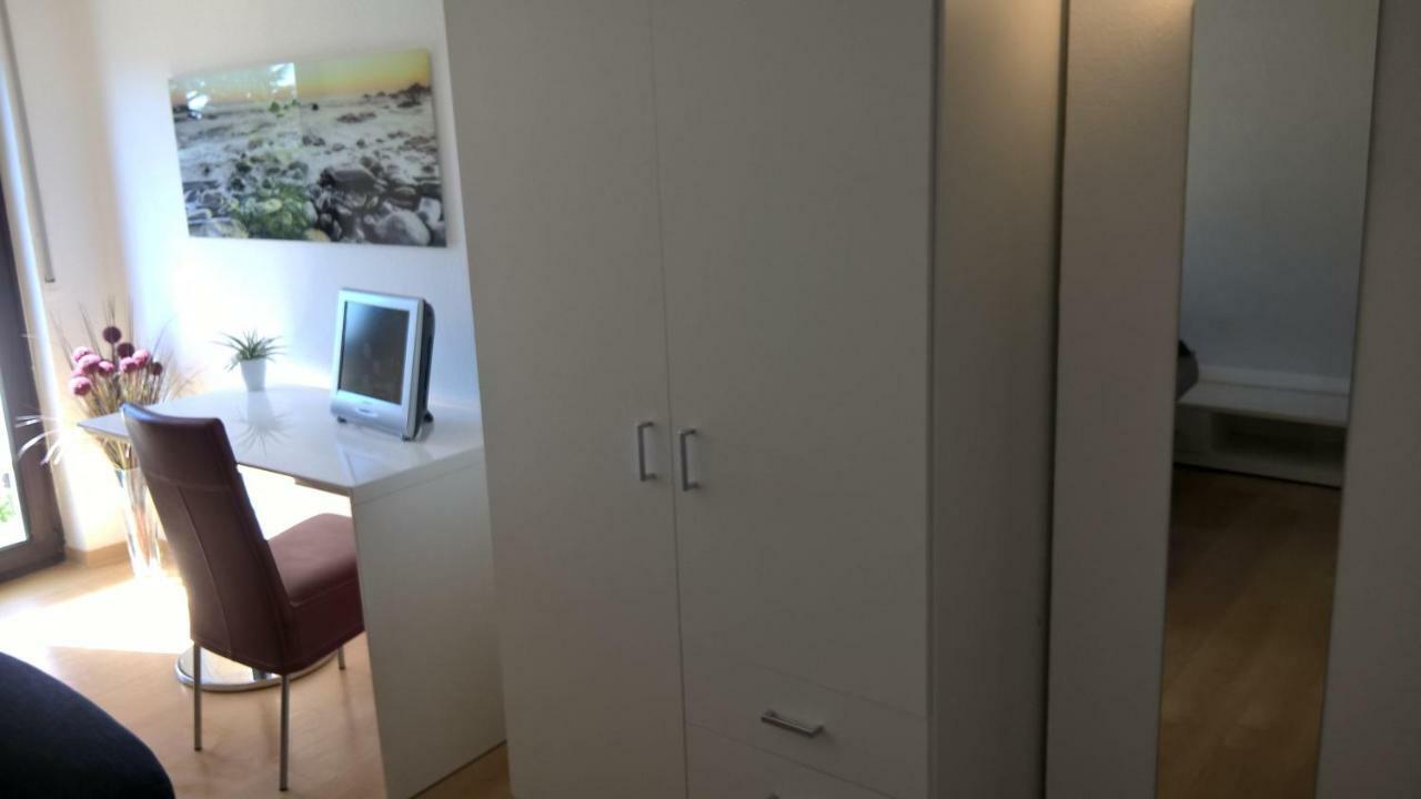 Ferien Apartment Antonie-Haupt-Strasse Трір Екстер'єр фото